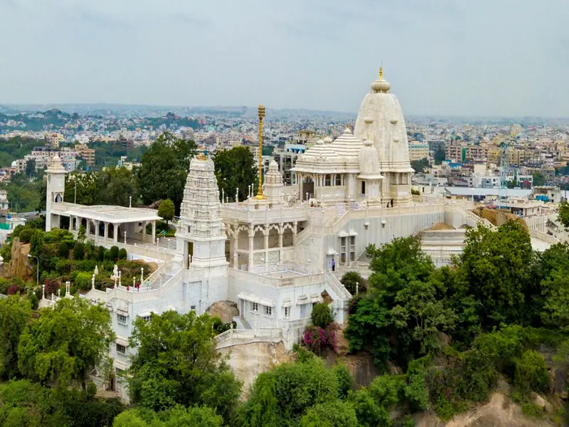 Aurangabad to Hyderabad Cab