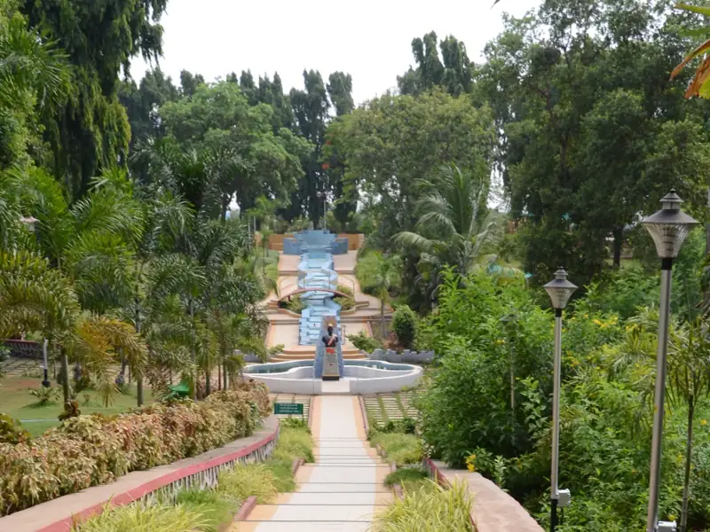 Aurangabad to Ulhasnagar Cab