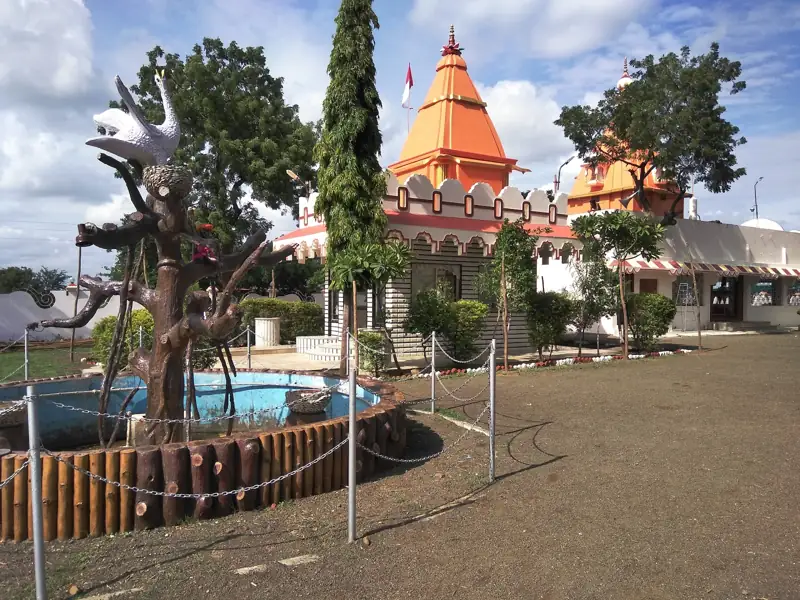 Jalgaon to Khargone Cab