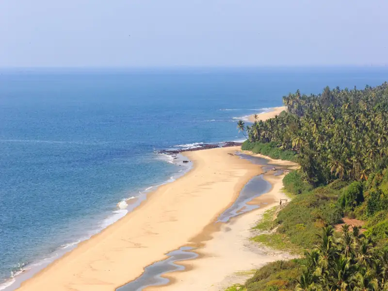 Kolhapur to Bhogwe Beach Cab
