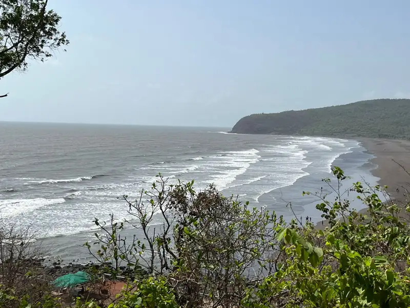 Kolhapur to Harihareshwar Cab