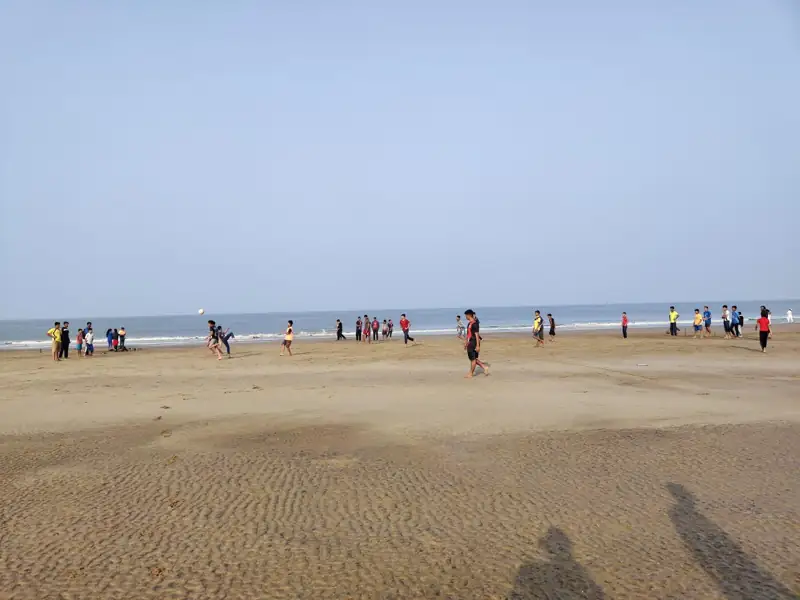 Mumbai to Aksa Beach Cab