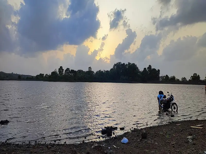 Nashik to Ambarnath Cab