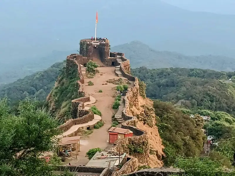 Thane to Pratapgad Fort Cab
