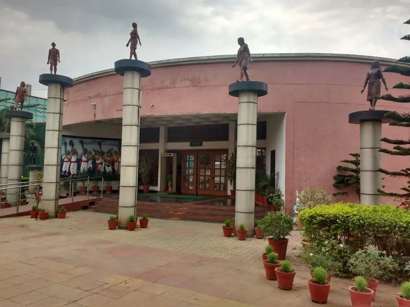 Deoghar to Jharkhand State Museum Cab