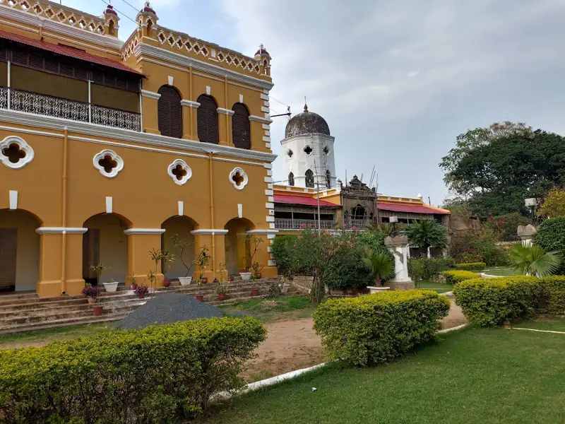Giridih to Bhawanipatna Cab