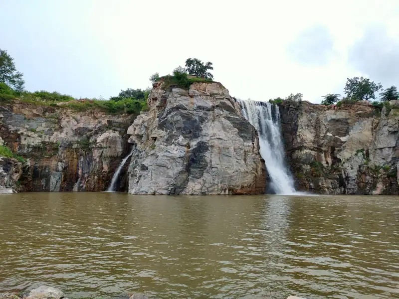 Hazaribagh to Chauparan Cab
