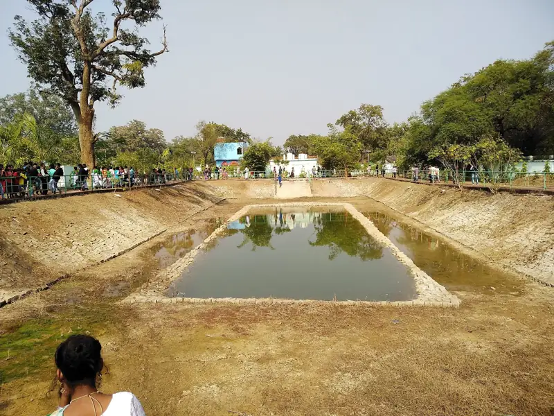 Jamshedpur to Kharsawan Cab