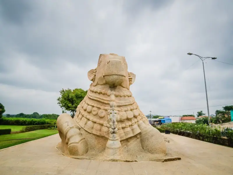 Coorg to Lepakshi Cab