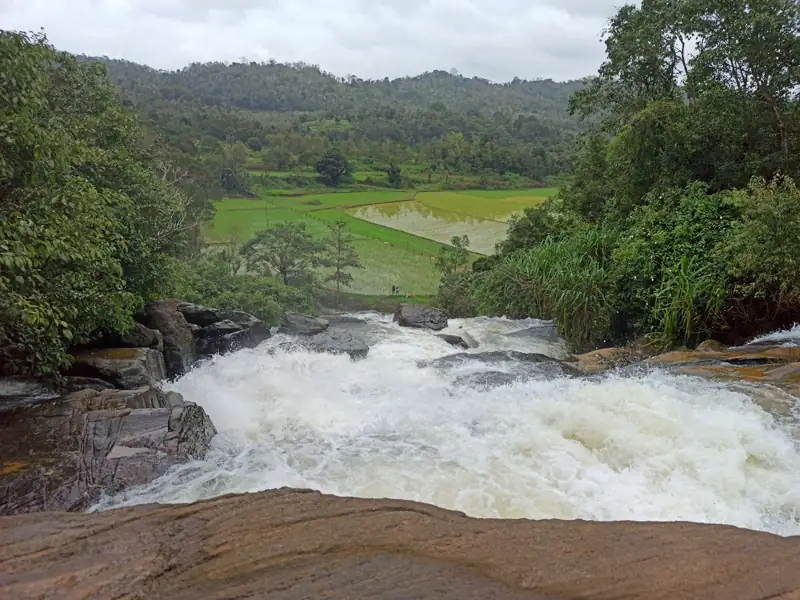 Coorg to Somawarapete Cab