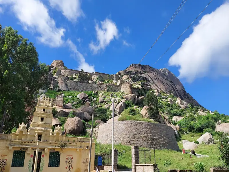 Davanagere to Madhugiri Cab