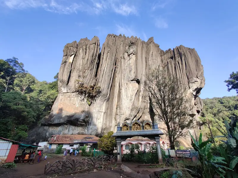 Davanagere to Yana Caves Cab