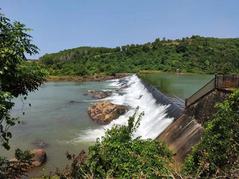 Hubli to Bhatkal Cab