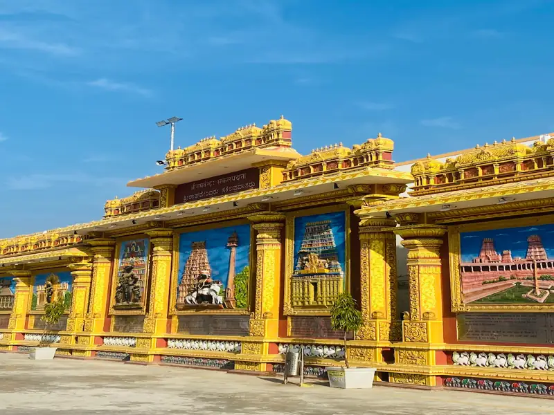 Hubli to Mantralayam Cab