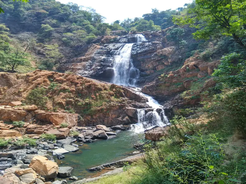 Hubli to Siddapura Cab