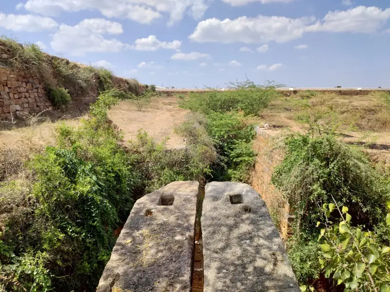 Hubli to Sira Tumkur Cab