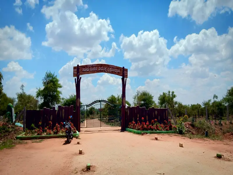 Shimoga to Challakere Cab