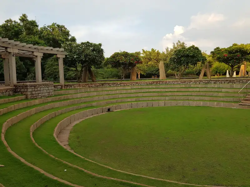 Vijayapura to Toranagallu Cab