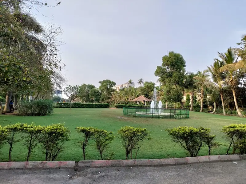 Bhavnagar to Ankleshwar Airport Cab
