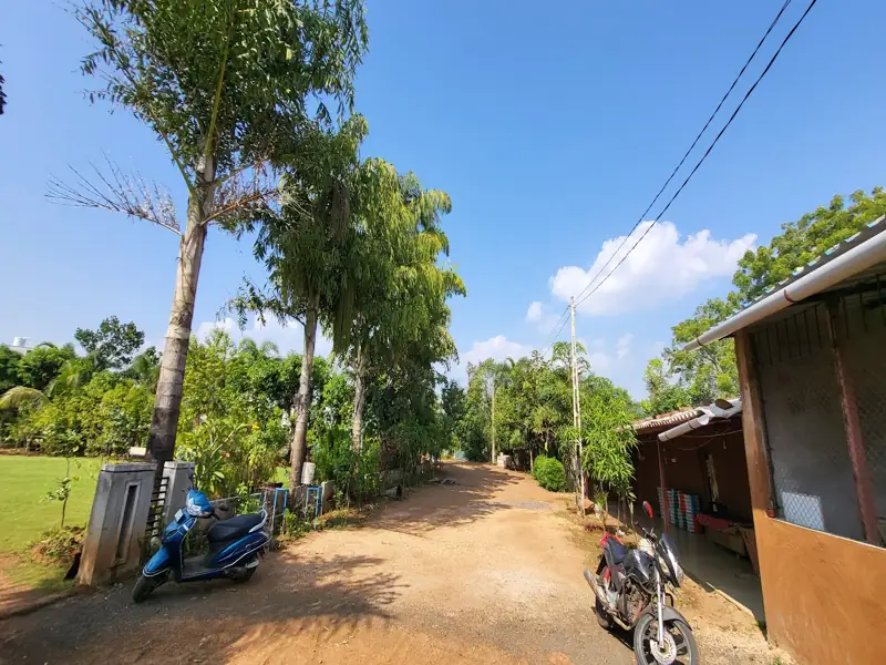 Bhuj to Dediapada Cab
