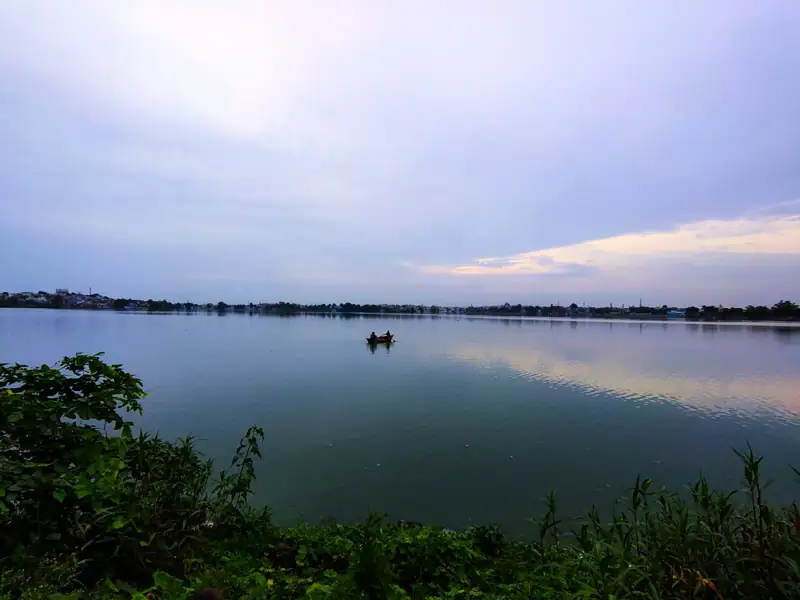 Bhuj to Sagar Cab