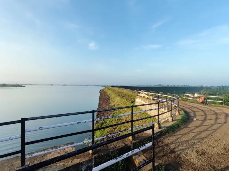 Jamnagar to Khambhalia Cab