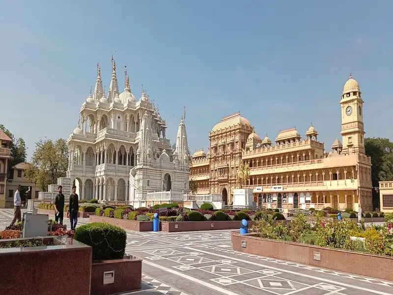 Jamnagar to Sarangpur Cab