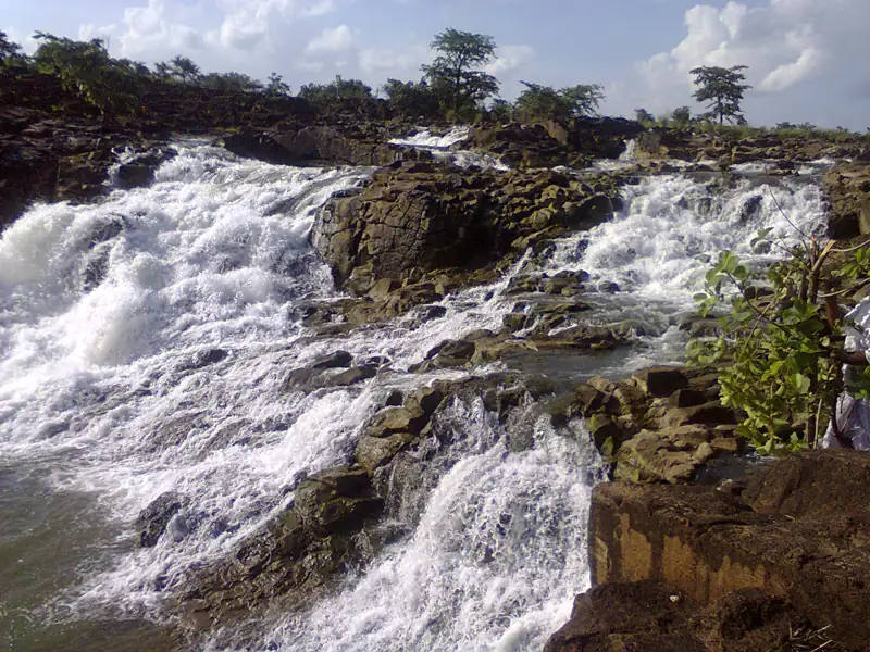Junagadh to Adilabad Cab