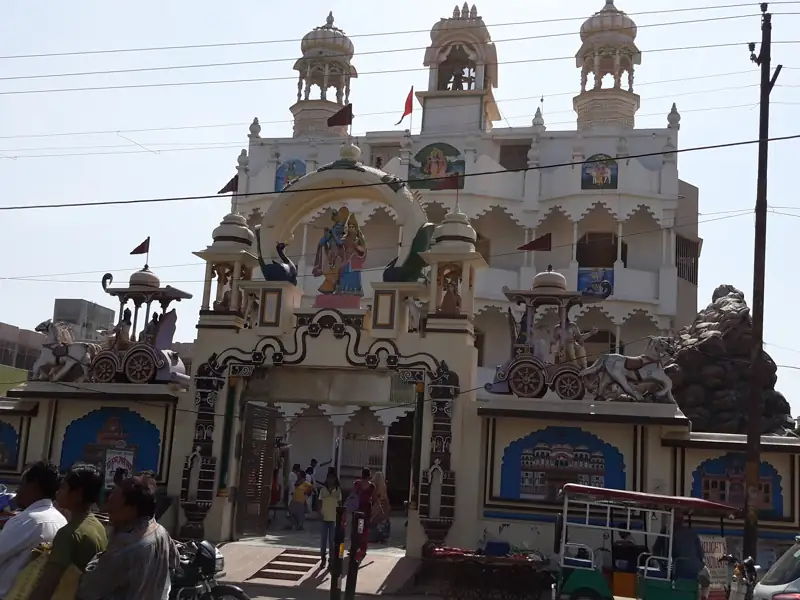 Junagadh to Manawar Cab