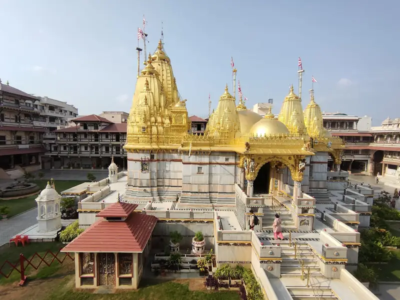 Junagadh to Vadtal Swaminarayan Temple Cab