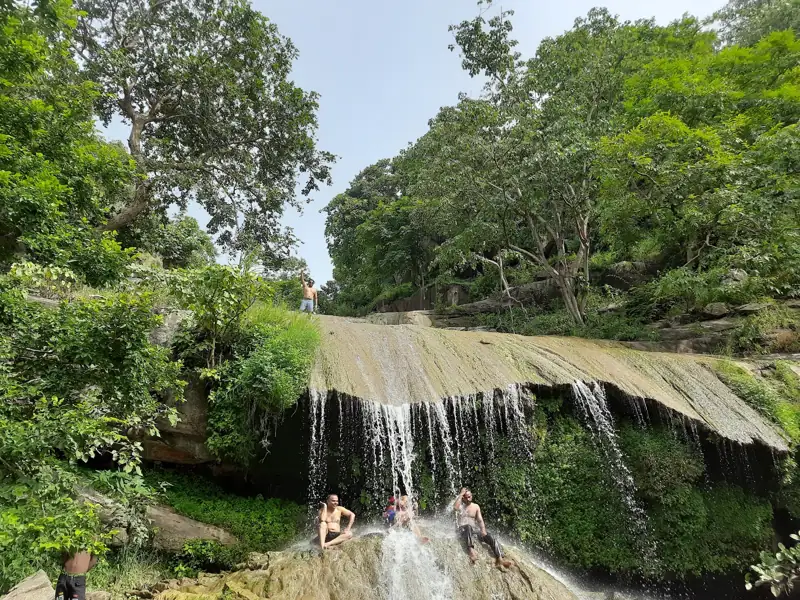 Kutch to Danta Cab