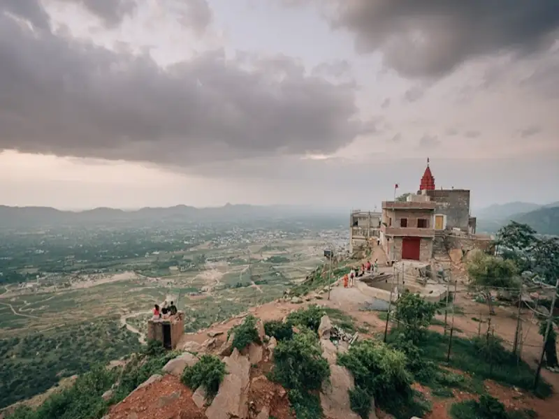 Kutch to Pushkar Cab