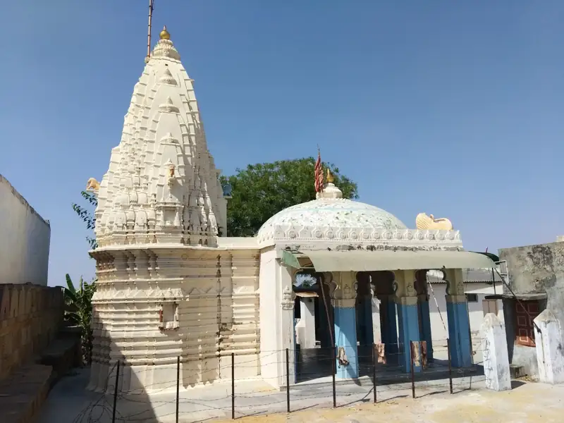 Rajkot to Loteshwar Cab
