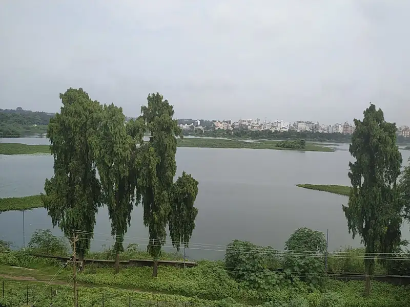 Vadodara to Dahod Cab