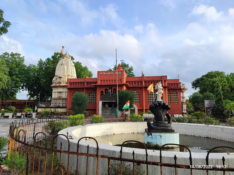 Vadodara to Jambusar Cab
