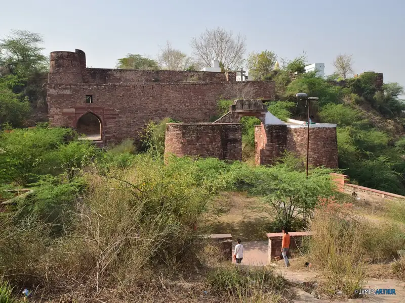 Alwar to Dholpur Cab