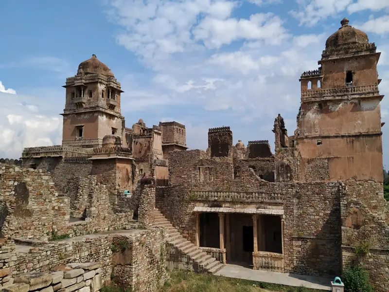 Jaisalmer to Kapasan Cab