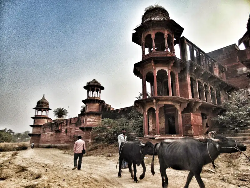 Jaisalmer to Karauli Cab