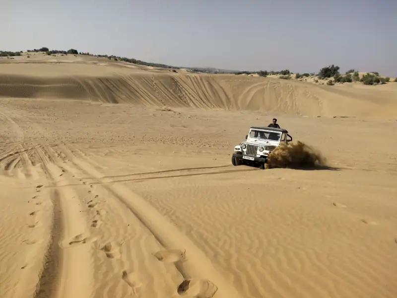 Jaisalmer to Khuri Sand Dunes Cab