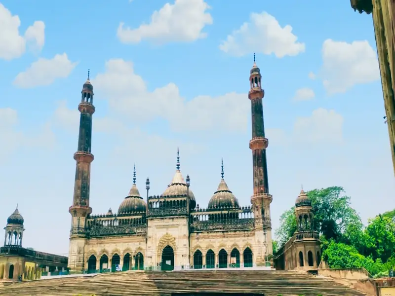 Jaisalmer to Lucknow Cab