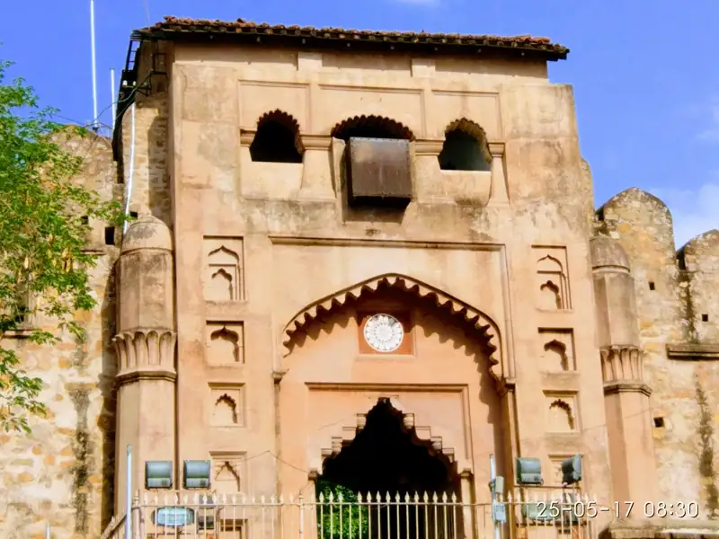 Jodhpur to Jhansi Cab