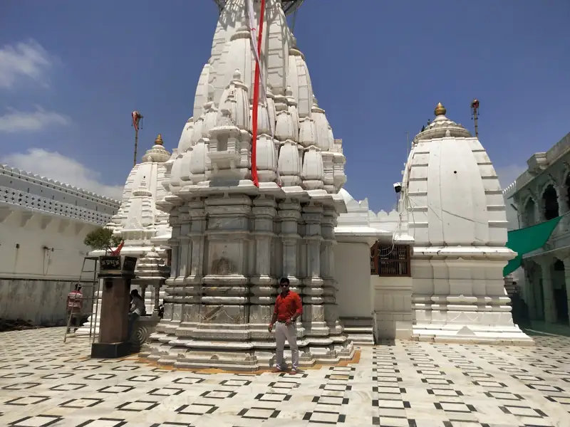 Kota to Kankroli Rajsamand Cab