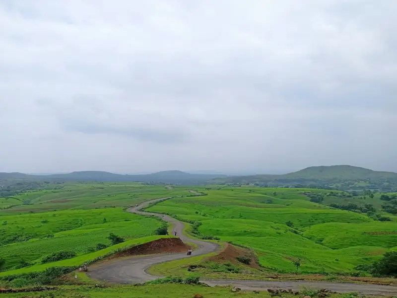 Udaipur to Ghatol Cab