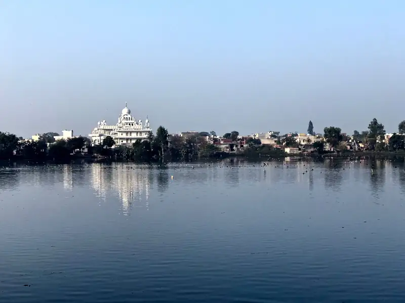 Udaipur to Mokholi Cab