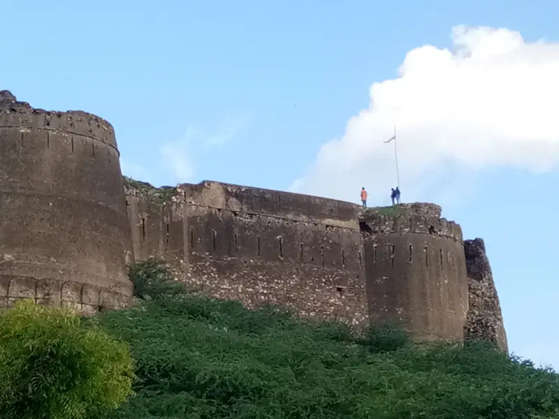 Udaipur to Thanagazi Cab