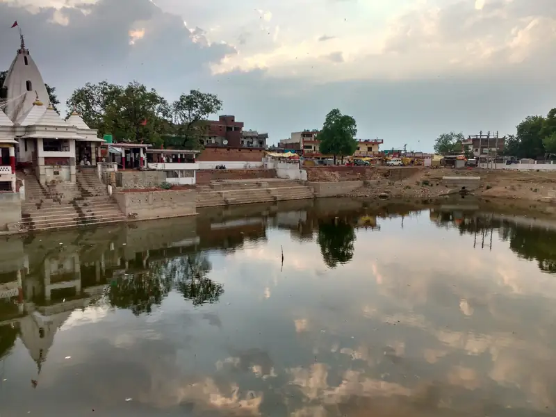 Dewas to Birsinghpur Cab