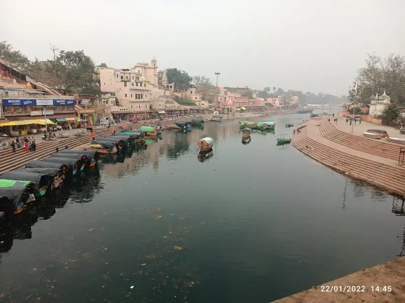 Dewas to Chitrakoot Cab