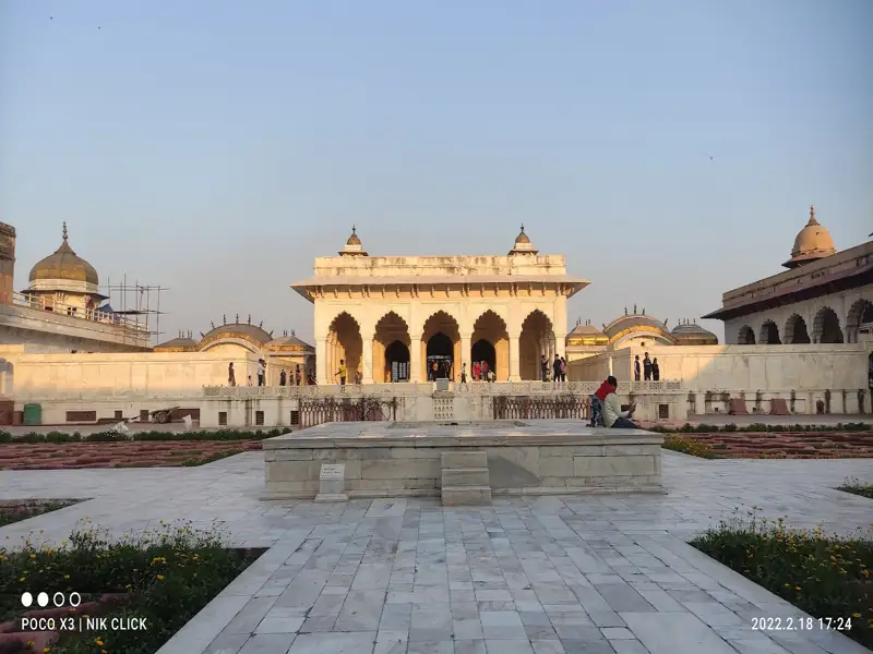 Gwalior to Aagar Cab