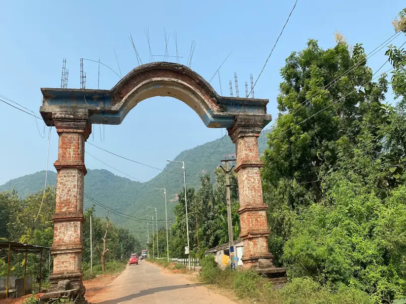 Indore to Ranapur Cab