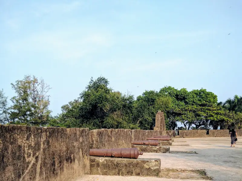Katni to Diu Cab